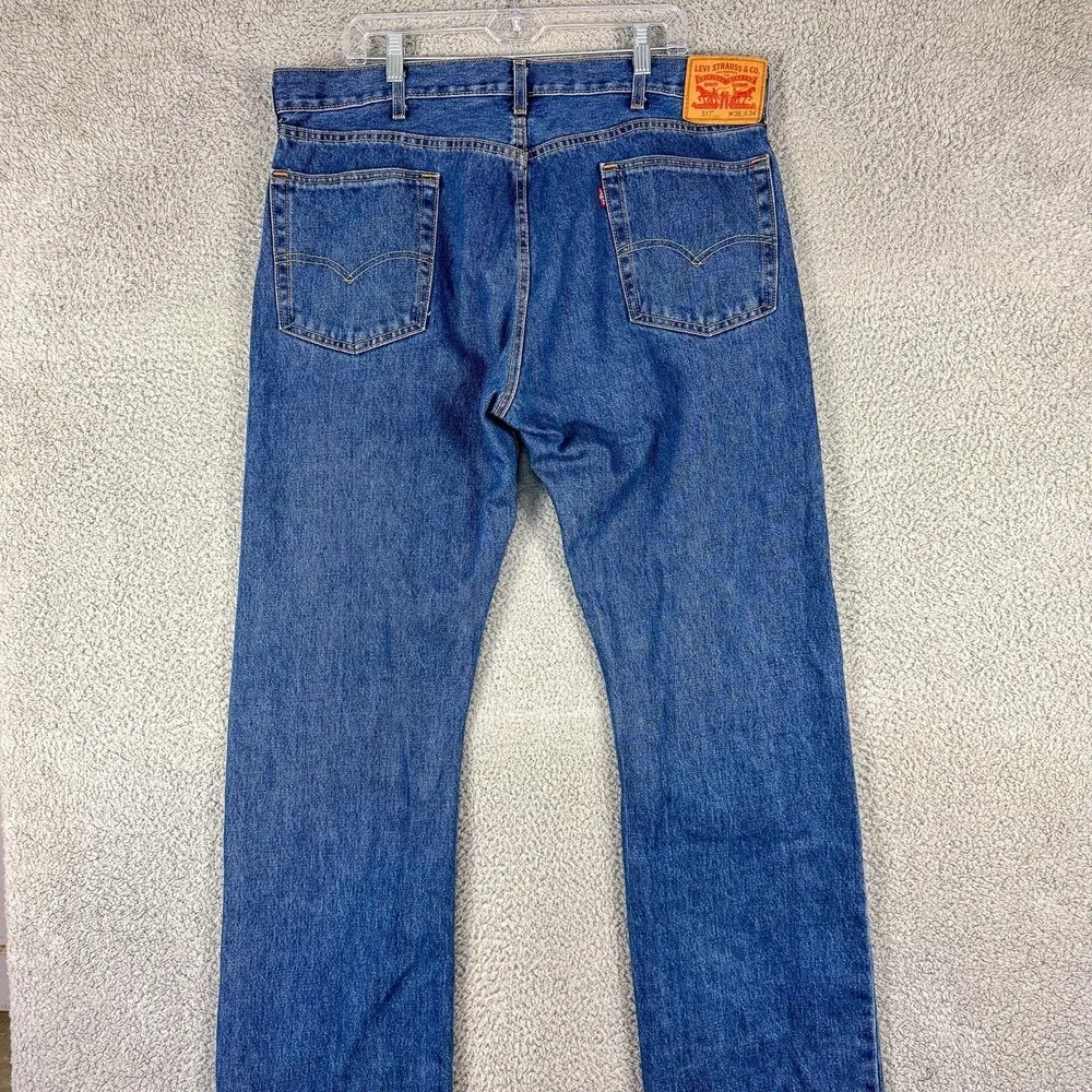 Levis 517 Jeans Mens 38 Blue Bootcut‎ Denim Medium Wash Classic 5-Pocket 38x35
